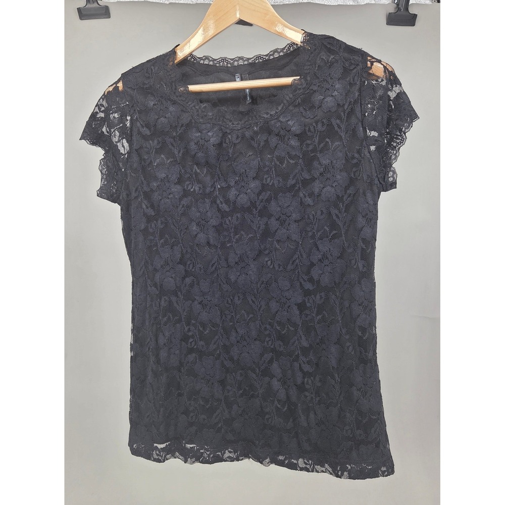 Maurices Lace Top Women Size Large Black Cap Sleeve Sheer Lace Overlay Romantic